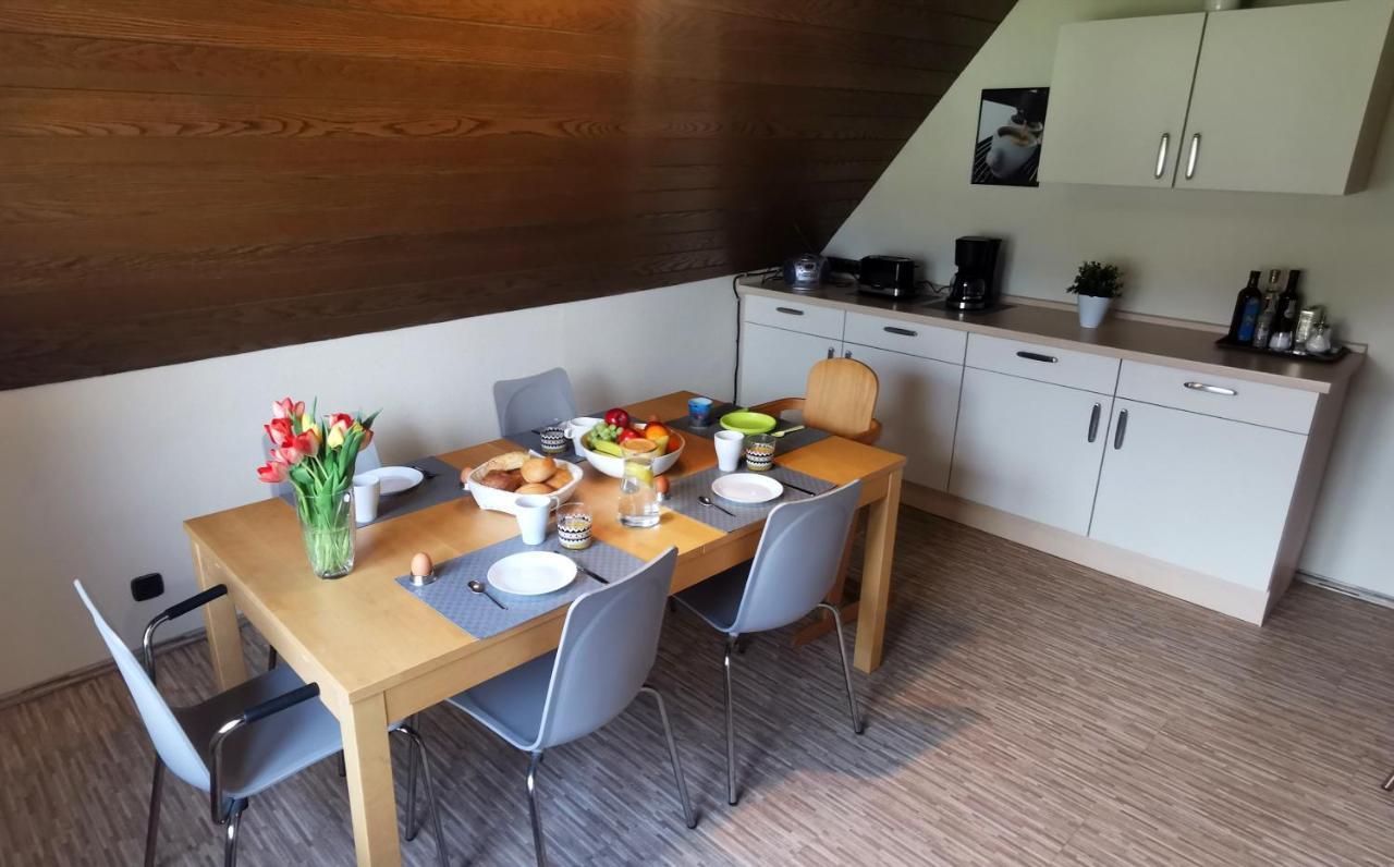 Ferienwohnung Landidylle Nassheck ディーブリヒ エクステリア 写真