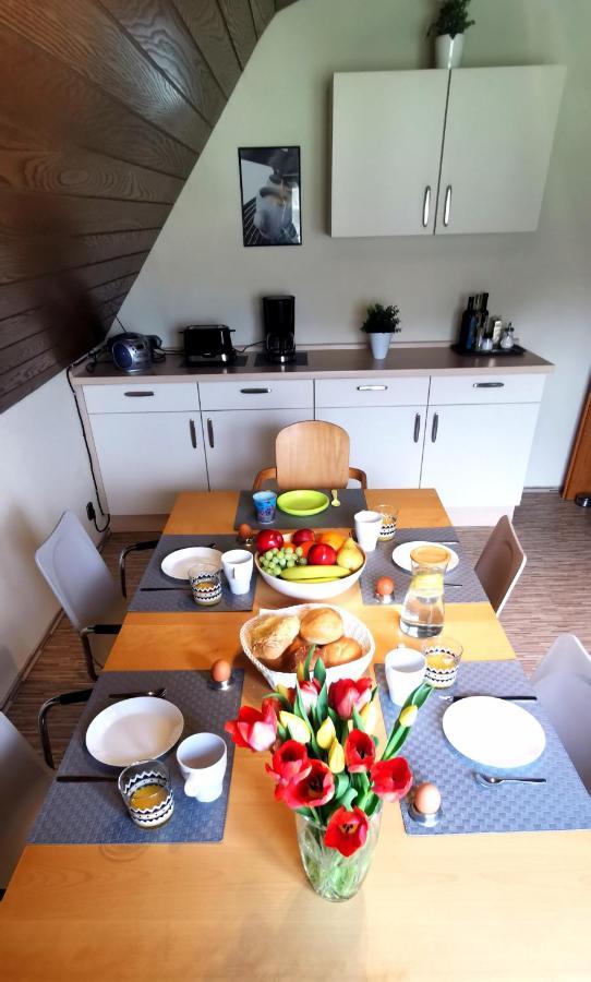 Ferienwohnung Landidylle Nassheck ディーブリヒ エクステリア 写真